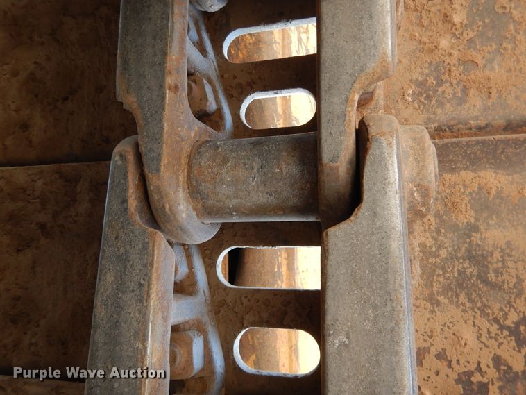 image for item DE4009 2003 Komatsu PC220LC excavator