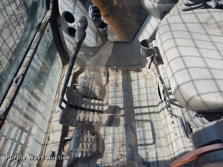 image for item DE4010 2007 Case CX210B excavator