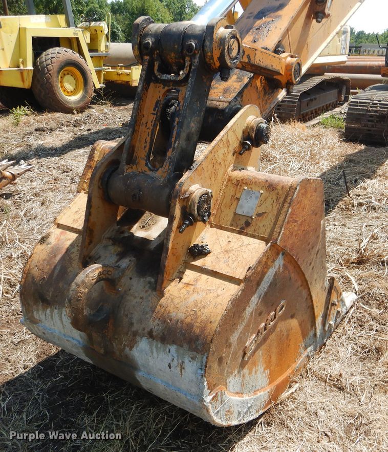image for item DE4010 2007 Case CX210B excavator