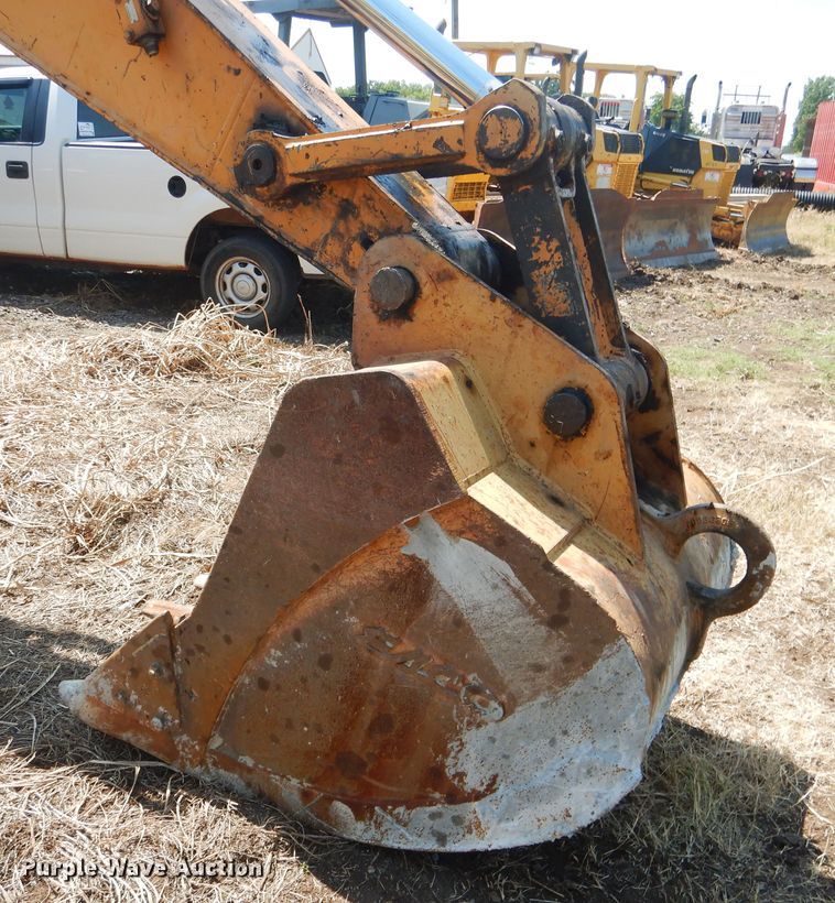 image for item DE4010 2007 Case CX210B excavator