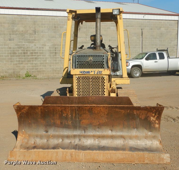 image for item DE4011 2005 Komatsu D31EX-21 dozer