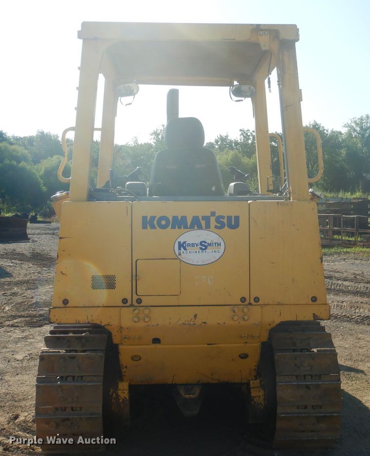 image for item DE4011 2005 Komatsu D31EX-21 dozer
