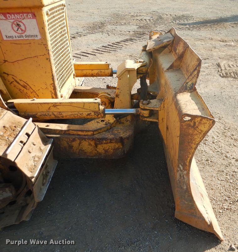 image for item DE4011 2005 Komatsu D31EX-21 dozer