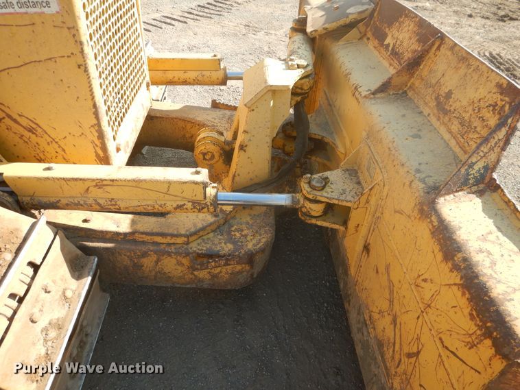 image for item DE4011 2005 Komatsu D31EX-21 dozer