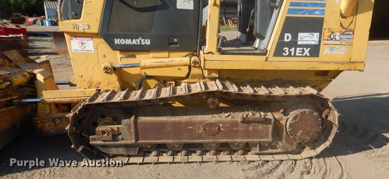 image for item DE4011 2005 Komatsu D31EX-21 dozer