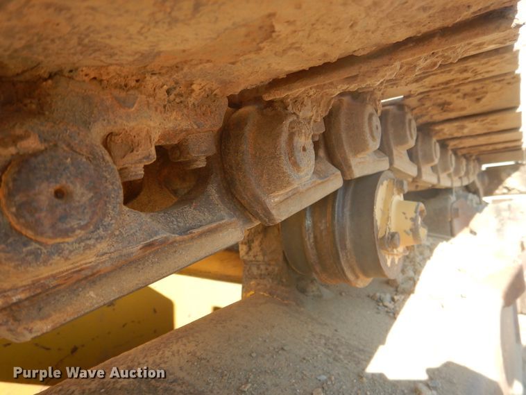 image for item DE4011 2005 Komatsu D31EX-21 dozer