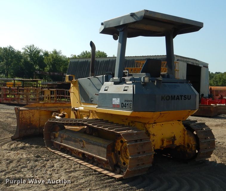 image for item DE4012 2001 Komatsu D41E dozer