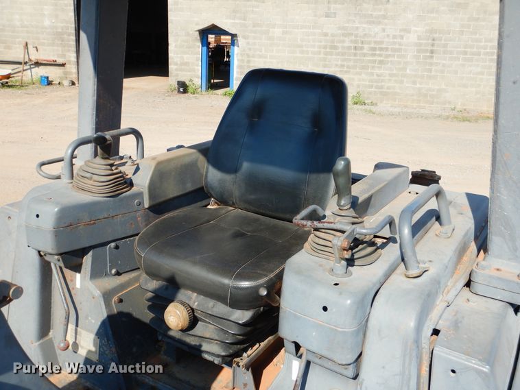 image for item DE4012 2001 Komatsu D41E dozer