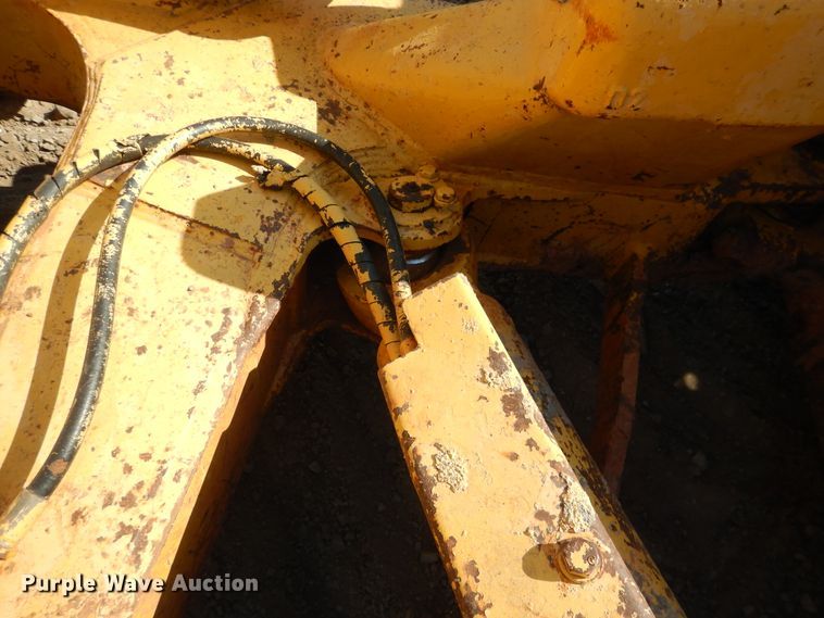 image for item DE4012 2001 Komatsu D41E dozer