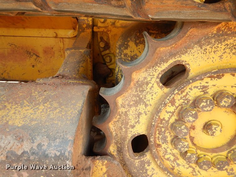 image for item DE4012 2001 Komatsu D41E dozer