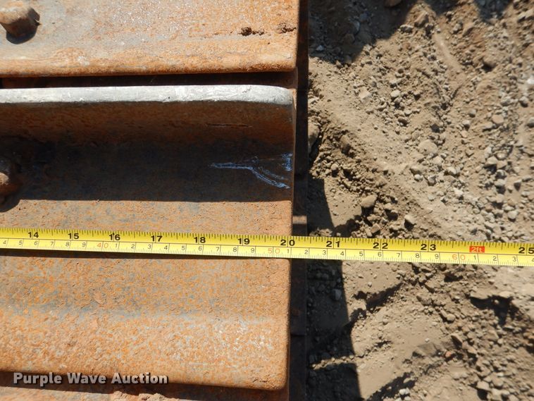 image for item DE4012 2001 Komatsu D41E dozer