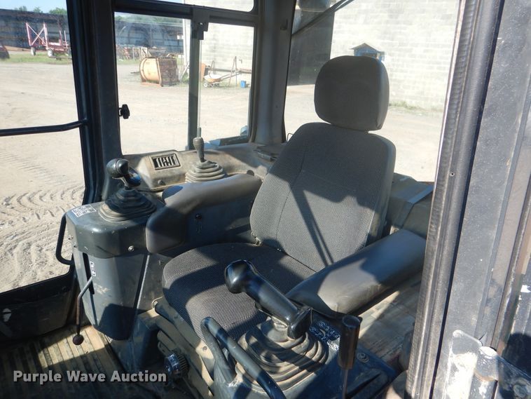 image for item DE4013 2006 Komatsu D37EX-21A dozer