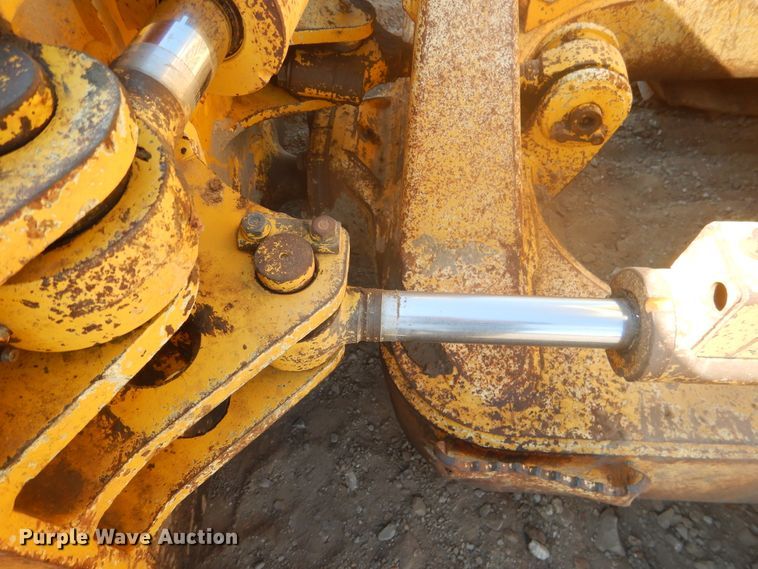 image for item DE4013 2006 Komatsu D37EX-21A dozer