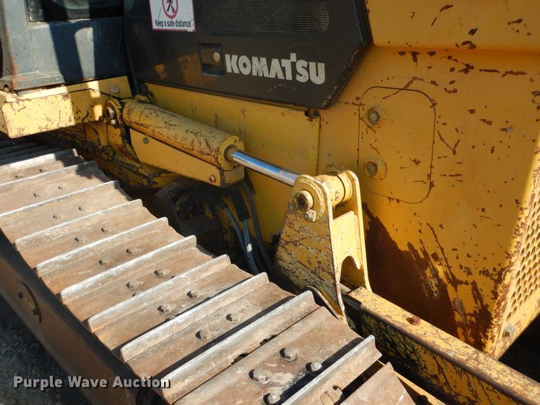 image for item DE4013 2006 Komatsu D37EX-21A dozer