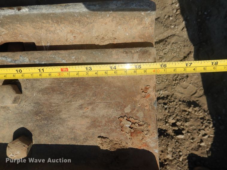 image for item DE4013 2006 Komatsu D37EX-21A dozer