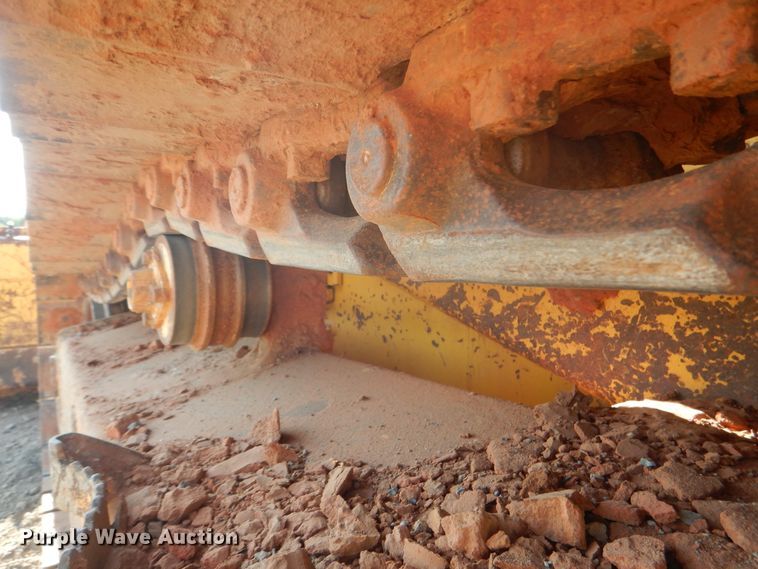 image for item DE4014 2005 Komatsu D37EX-21 dozer