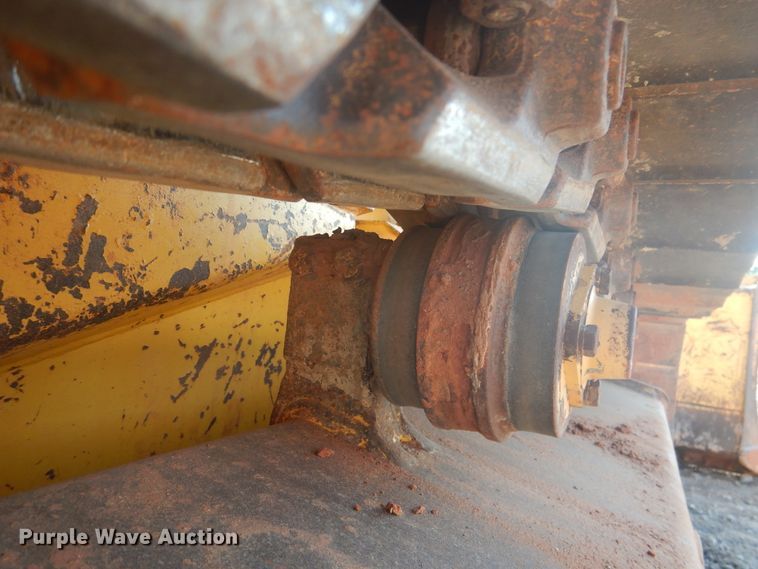 image for item DE4014 2005 Komatsu D37EX-21 dozer