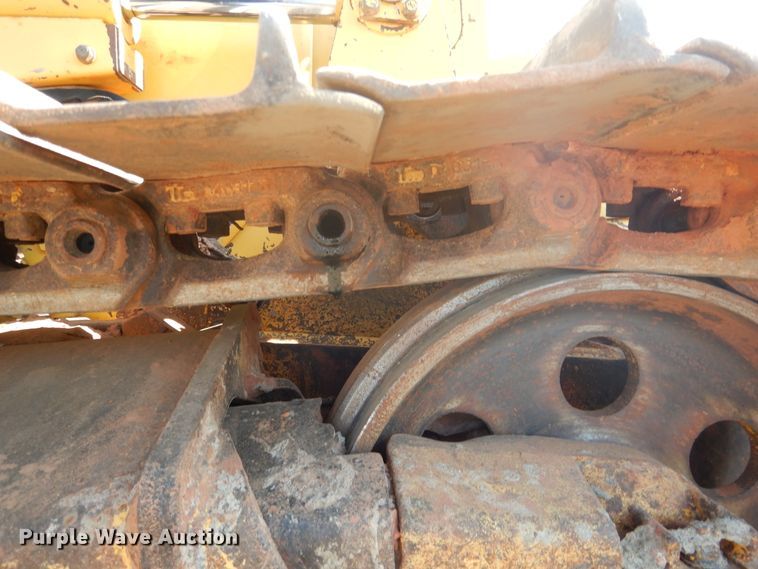 image for item DE4014 2005 Komatsu D37EX-21 dozer