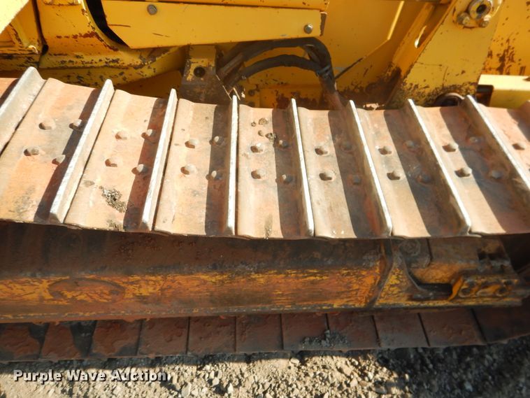 image for item DE4014 2005 Komatsu D37EX-21 dozer