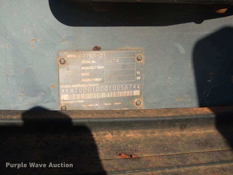 image for item DE4014 2005 Komatsu D37EX-21 dozer