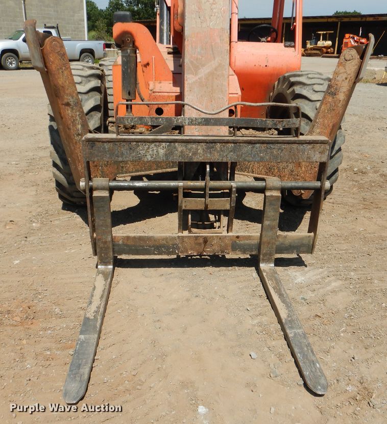 image for item DE4015 2006 Sky Trak 10054 telehandler