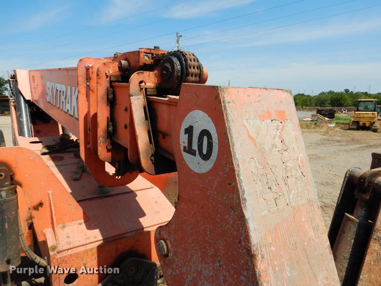 image for item DE4015 2006 Sky Trak 10054 telehandler