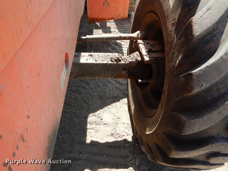 image for item DE4015 2006 Sky Trak 10054 telehandler