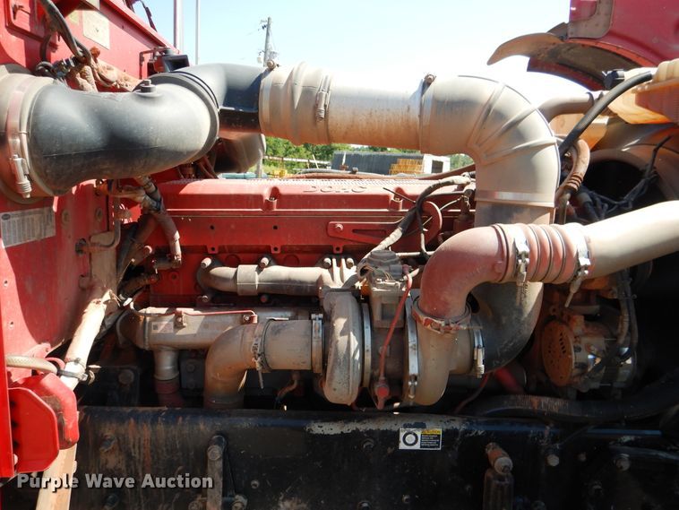 image for item DE4016 2008 Peterbilt 389 semi truck