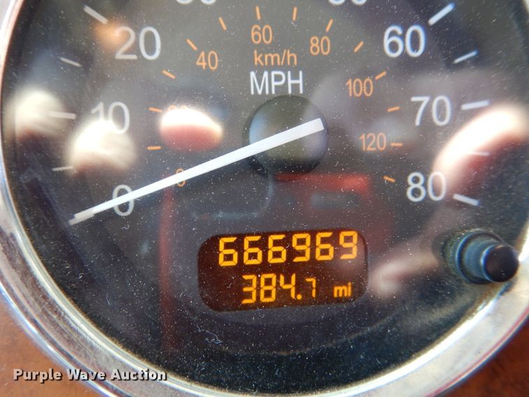 image for item DE4017 2007 Peterbilt 379 semi truck