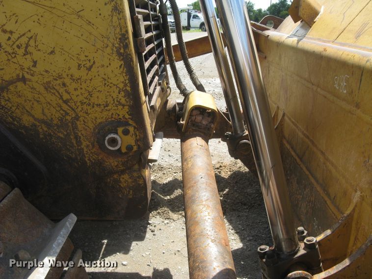 image for item DE5547 1995 Caterpillar D8N dozer