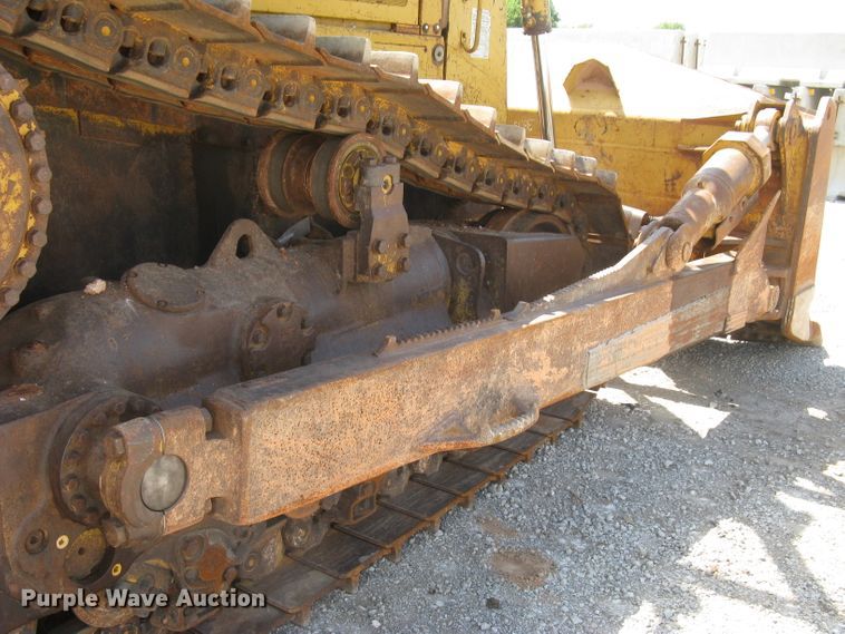 image for item DE5547 1995 Caterpillar D8N dozer