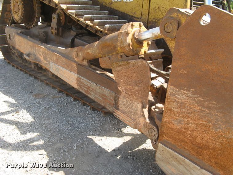 image for item DE5547 1995 Caterpillar D8N dozer