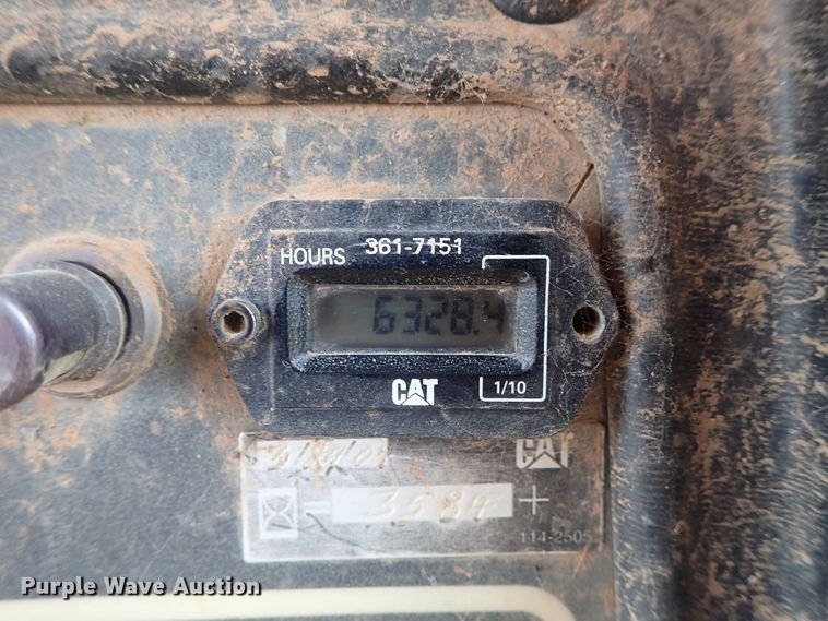 image for item DE5547 1995 Caterpillar D8N dozer