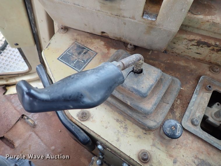 image for item DE5547 1995 Caterpillar D8N dozer