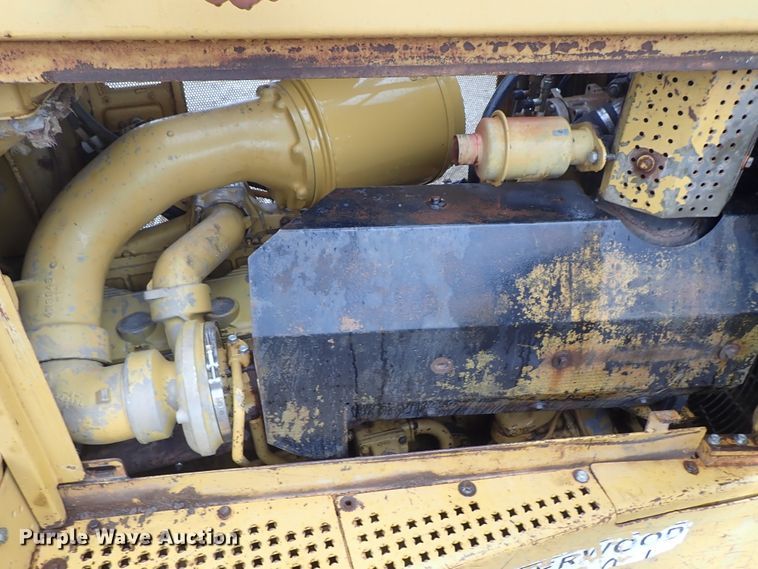image for item DE5547 1995 Caterpillar D8N dozer