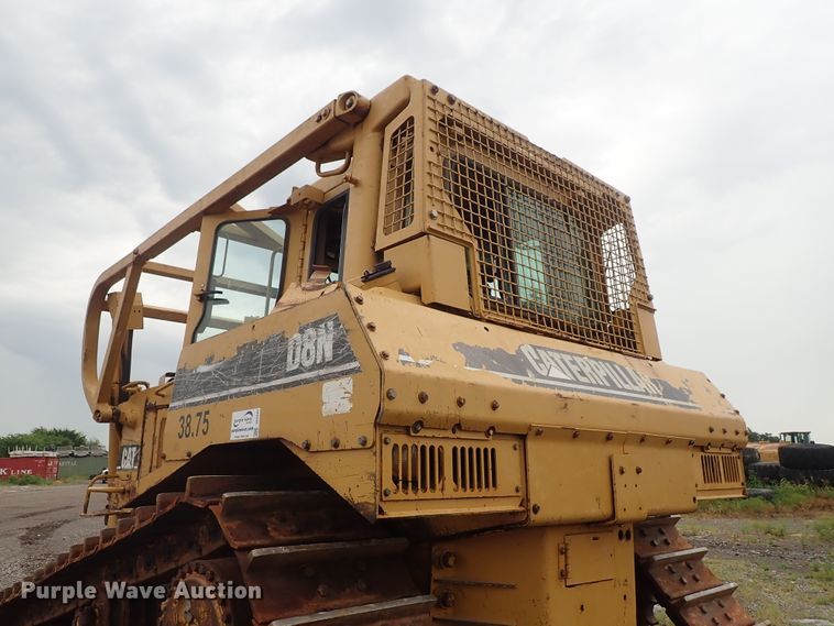 image for item DE5547 1995 Caterpillar D8N dozer