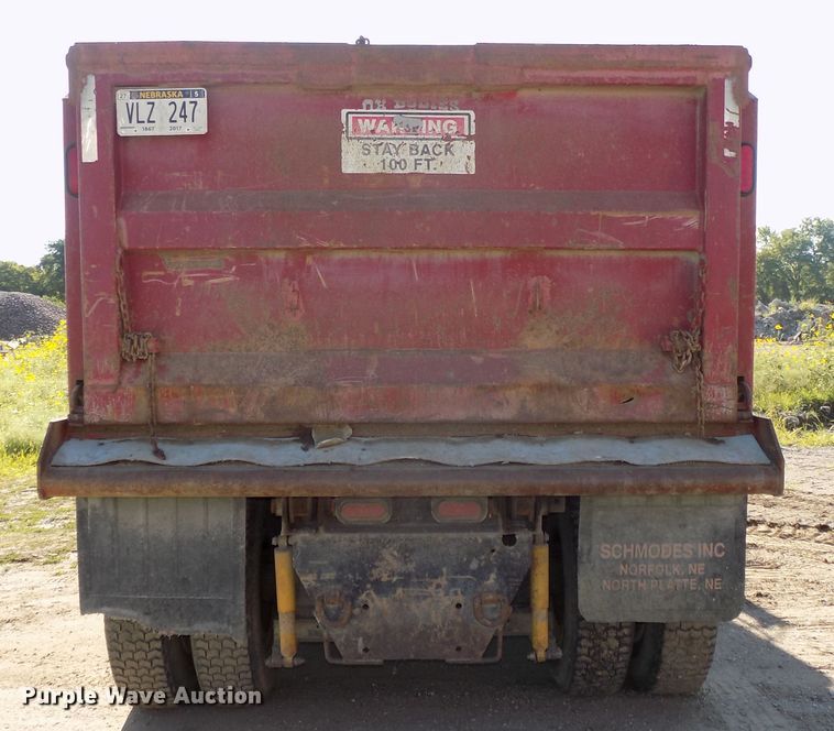 image for item DE7773 1999 International 9400 dump truck