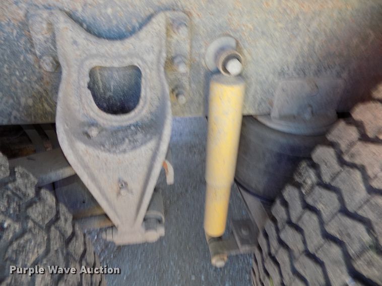 image for item DE7773 1999 International 9400 dump truck