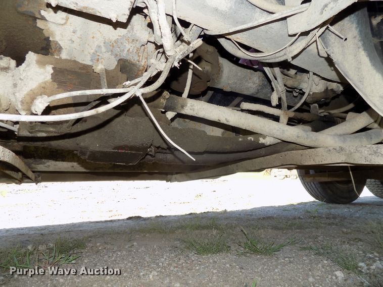 image for item DE7773 1999 International 9400 dump truck