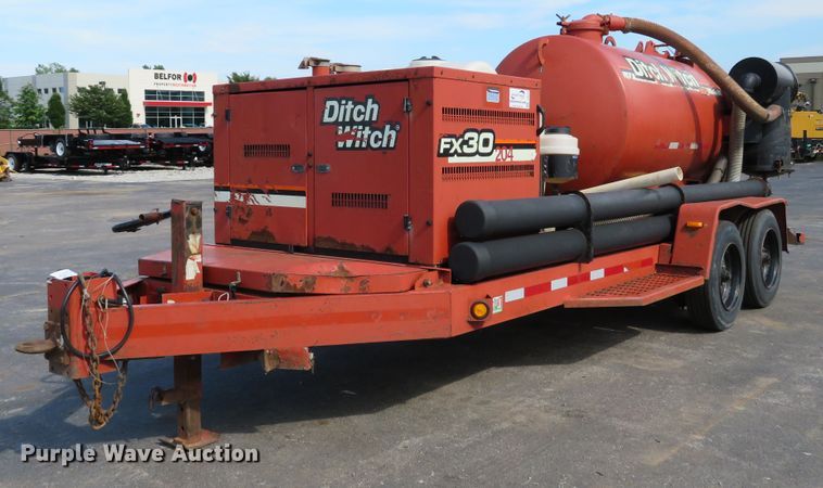 image for item DE8120 2007 Ditch Witch FX30 vacuum excavator