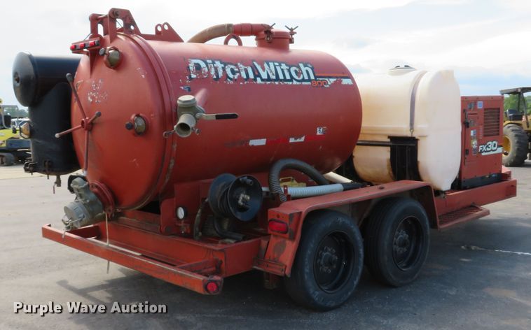 image for item DE8120 2007 Ditch Witch FX30 vacuum excavator