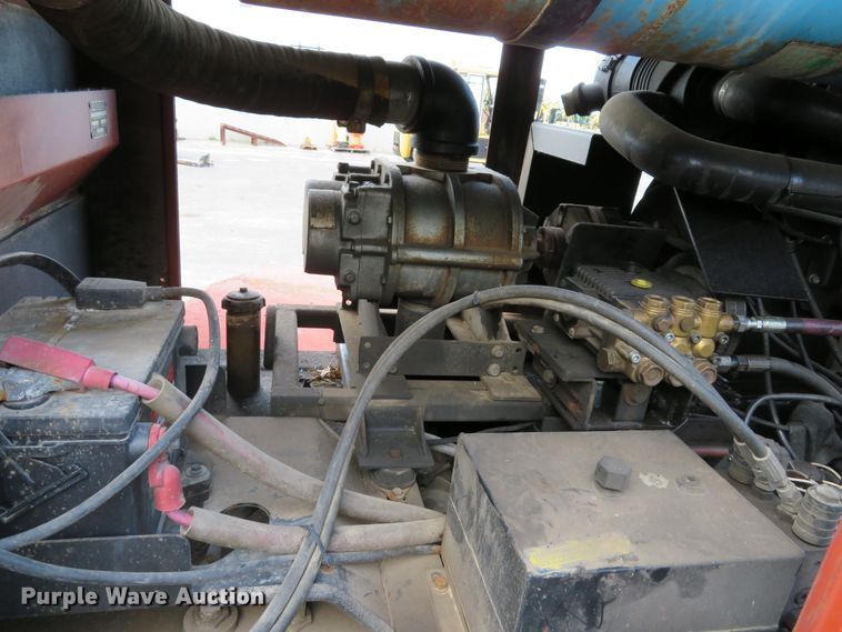 image for item DE8120 2007 Ditch Witch FX30 vacuum excavator