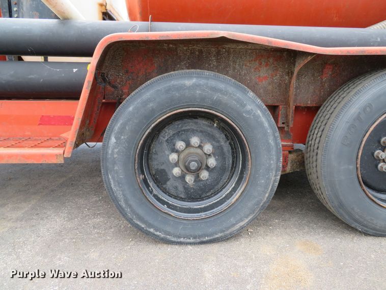 image for item DE8120 2007 Ditch Witch FX30 vacuum excavator