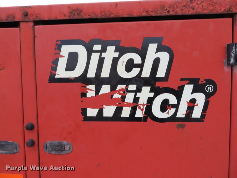 image for item DE8120 2007 Ditch Witch FX30 vacuum excavator