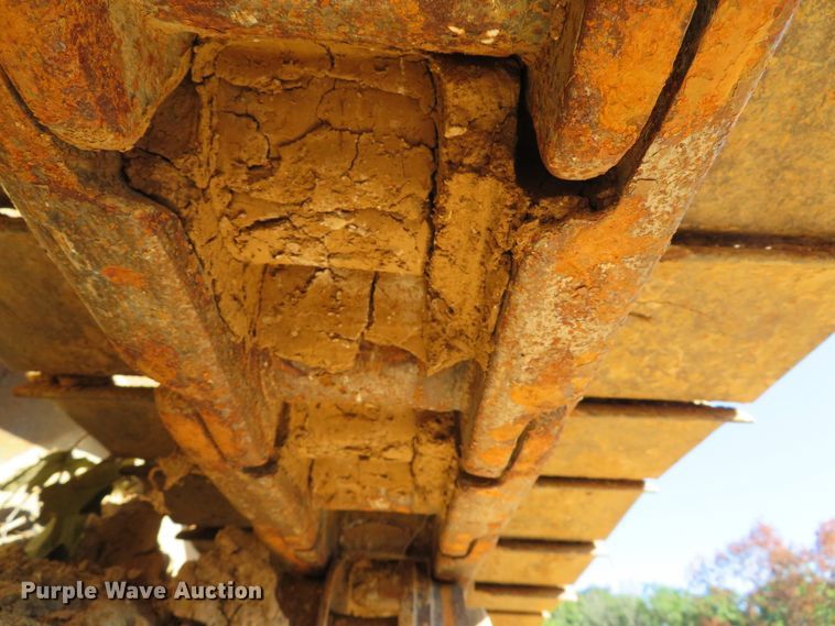 image for item DE8267 1979 John Deere 850 dozer