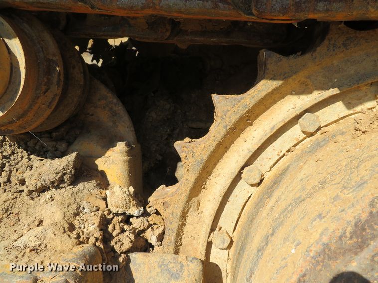 image for item DE8267 1979 John Deere 850 dozer