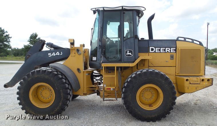 image for item DF0786 2004 John Deere 544J wheel loader