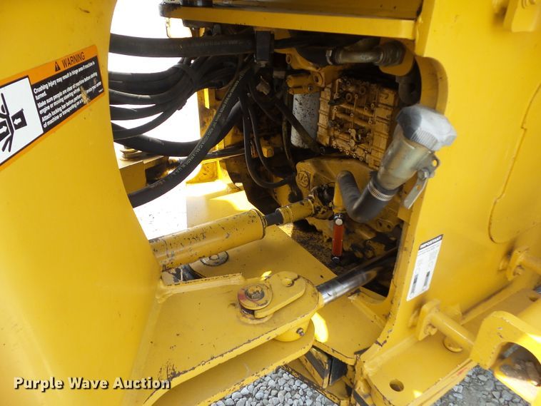 image for item DF0786 2004 John Deere 544J wheel loader