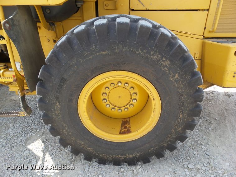image for item DF0786 2004 John Deere 544J wheel loader