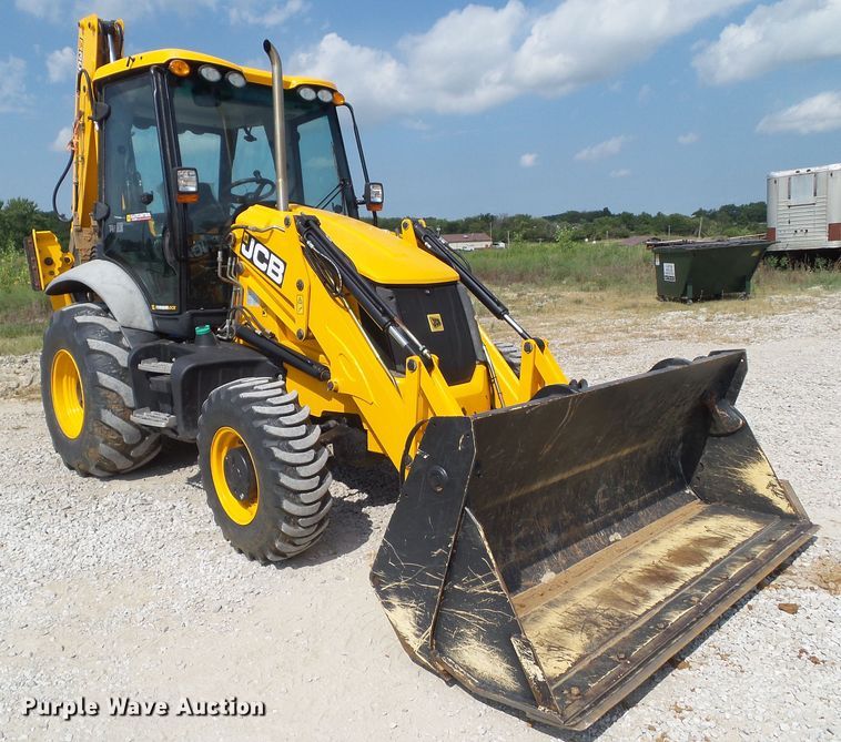 image for item DF0787 2016 JCB 3CX-15 backhoe